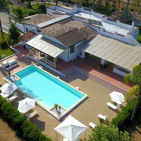 Villa Vetti Ugento Exterior photo