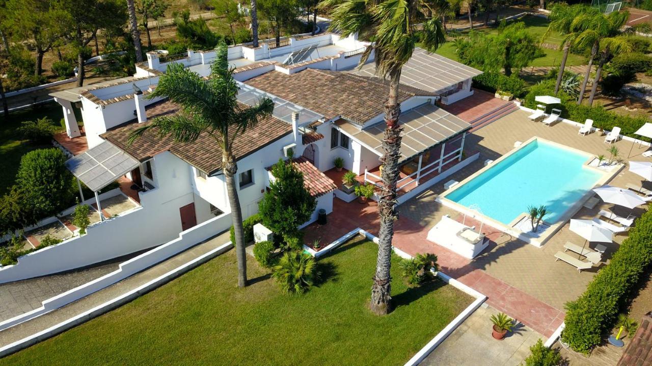 Villa Vetti Ugento Exterior photo